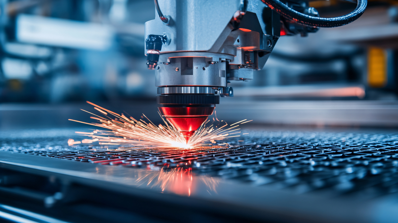 Fertigungswerk und Industry 5.0 - digitale Infrastruktur von Retelit